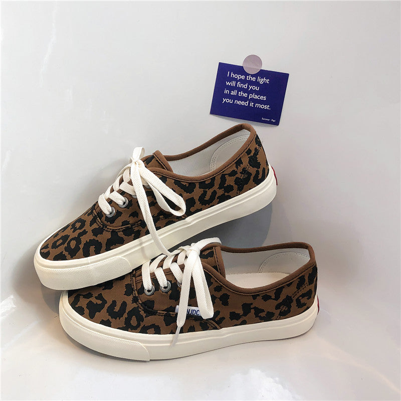 Scarpe da donna versatili estive in tela con stampa leopardata