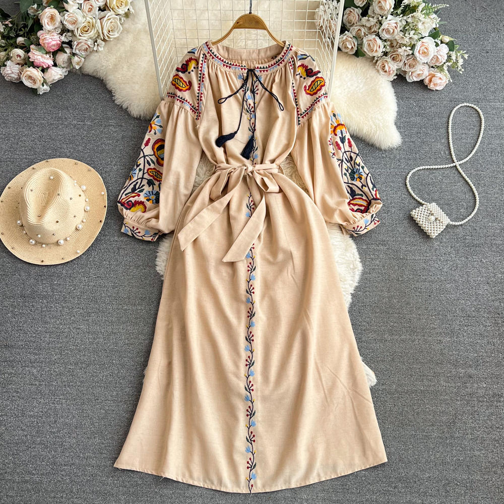 Embroidered crew-neck dress with long sleeves