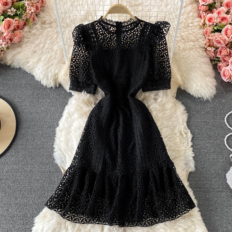 Lace dress with stand collar