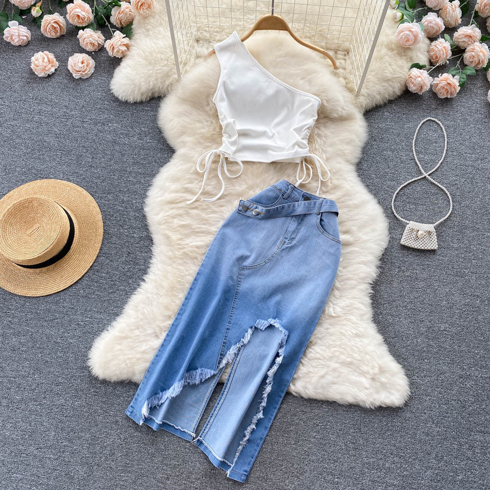 Two-piece set with shoulder vest and denim skirt with irregular raw hem