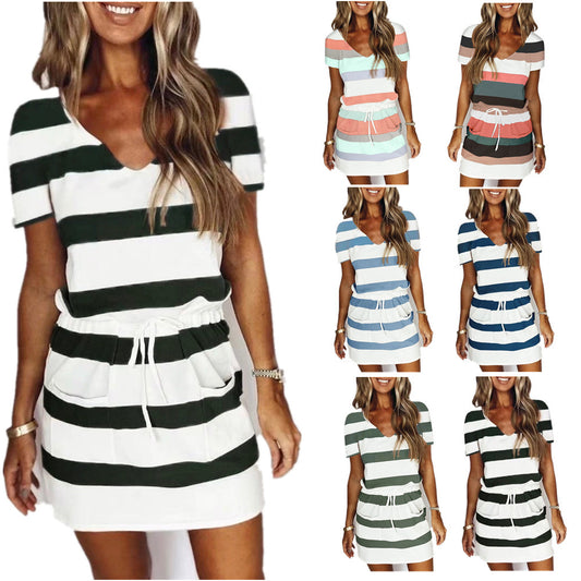 Short-sleeved dress with striped print