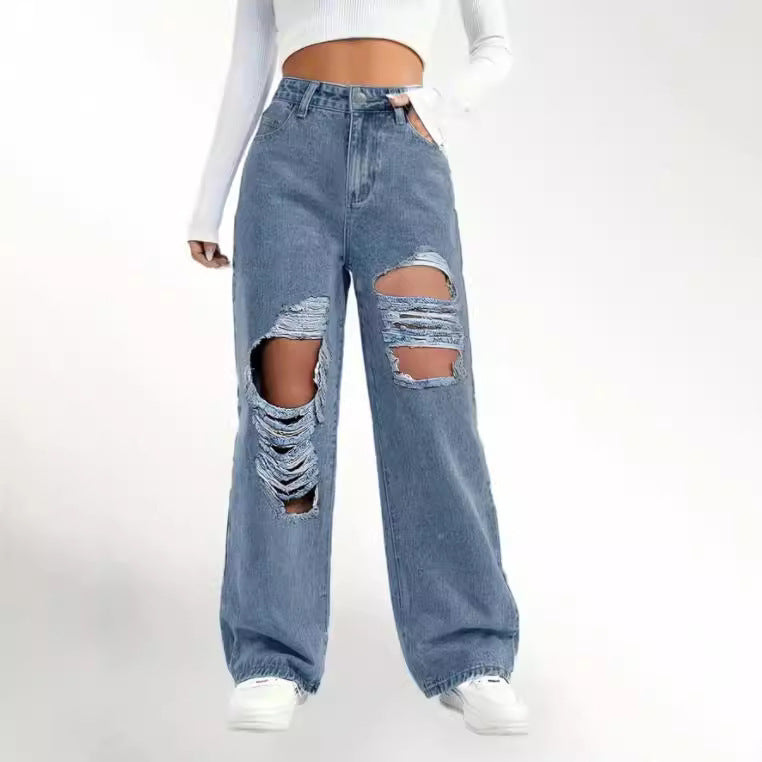 Jeans strappati a vita