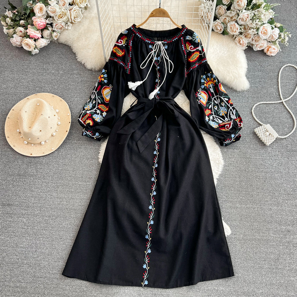 Embroidered crew-neck dress with long sleeves