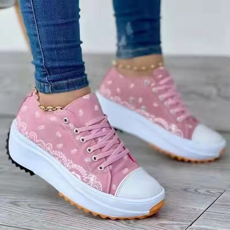 Scarpe casual da donna in tela stampata con plateau basso