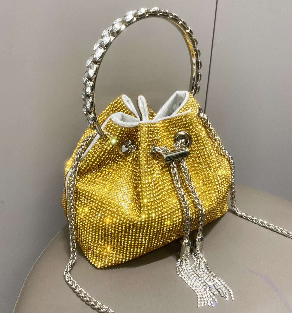 Borsa da donna con diamanti lucidi