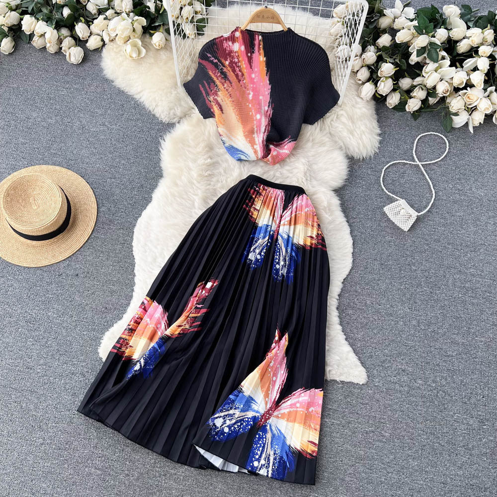 Slim fit fashion top and skirt
