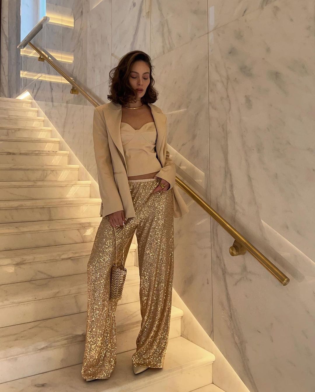 Pantaloni larghi con paillettes – Vita alta e colori brillanti