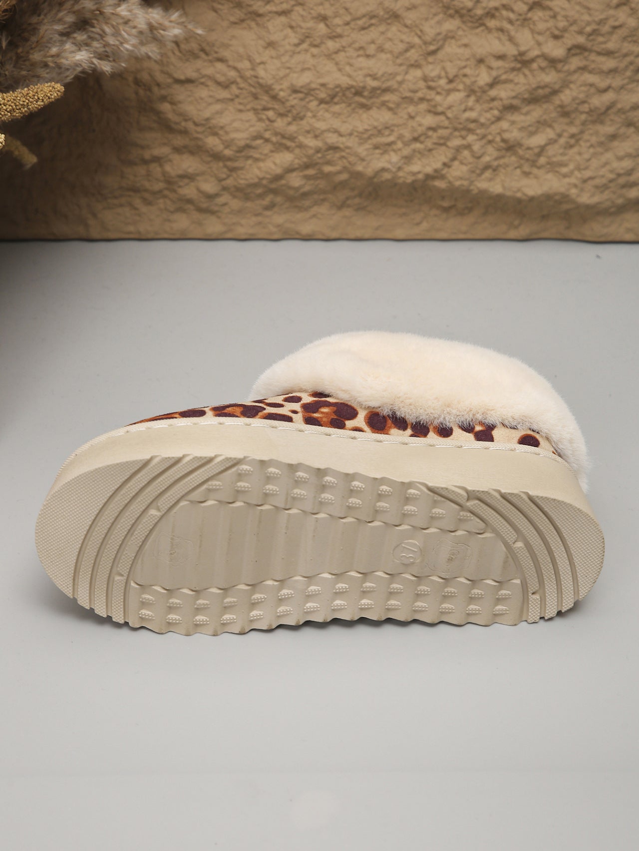 Pantofole leopardate invernali donna