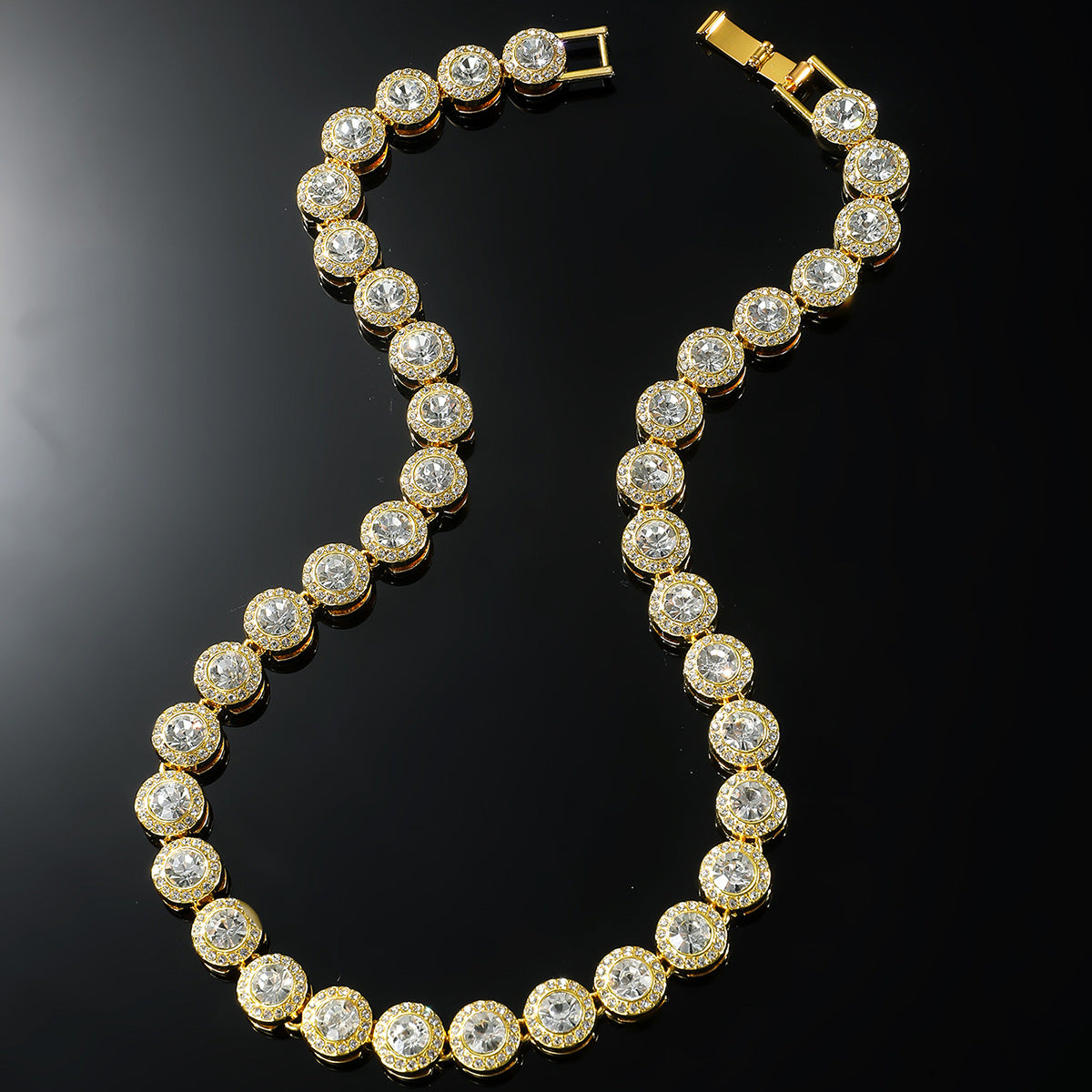 Set Collana e Braccialetto con Strass – Effetto Oro o Argento