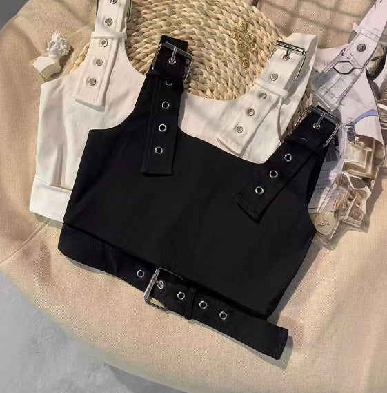 Top canotta urban con fibbie regolabili in cotone – Nero o Bianco
