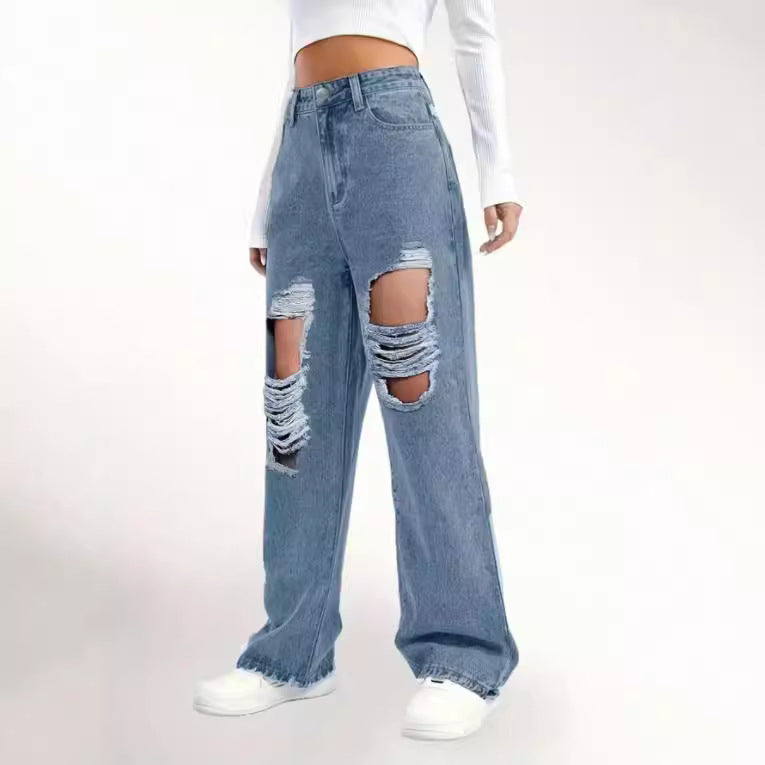 Jeans strappati a vita