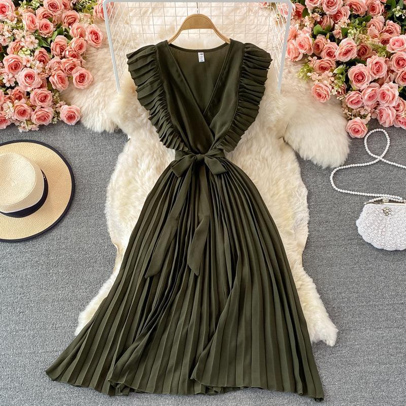 Pleated dress with V-neck