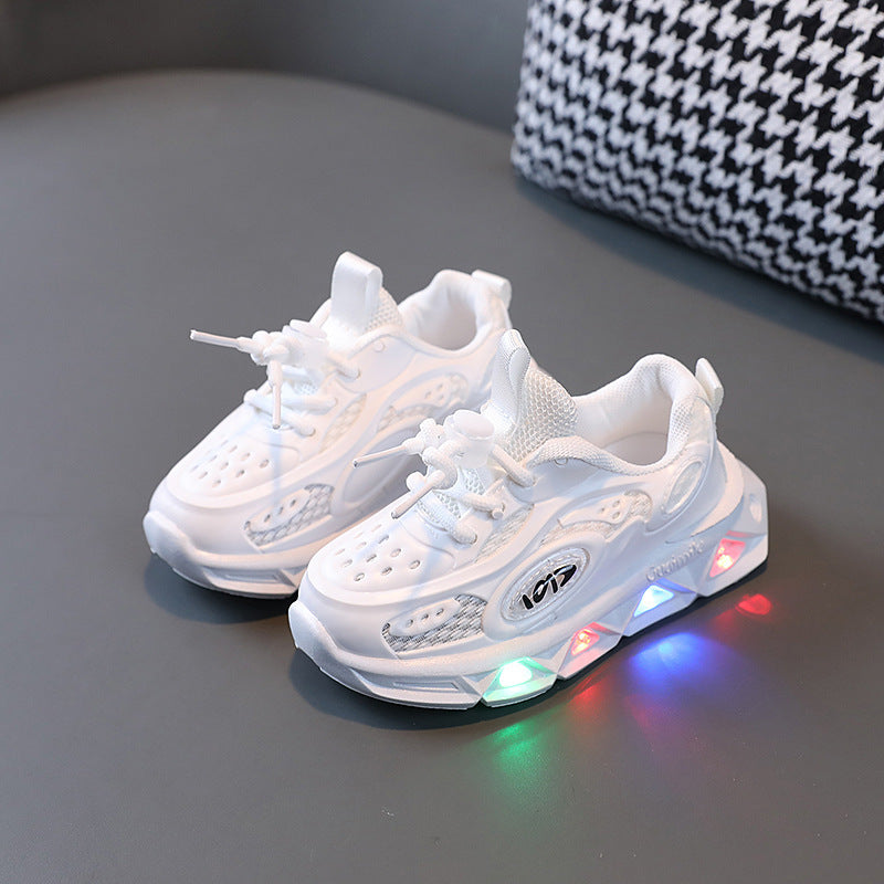 Scarpe sportive leggere traspiranti con la luce